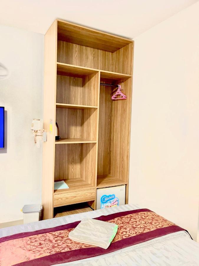 Hong Phuc Hotel 2 Da Nang Luaran gambar