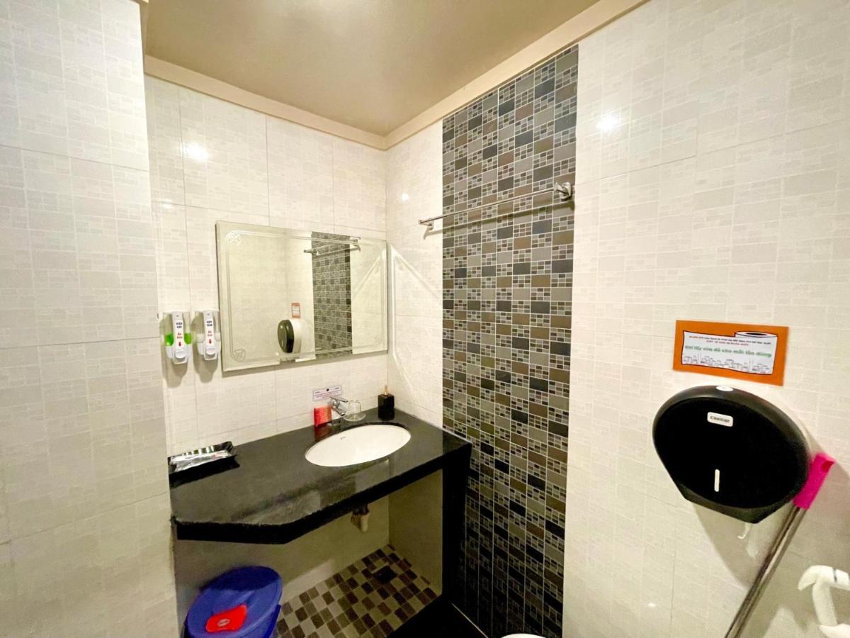 Hong Phuc Hotel 2 Da Nang Luaran gambar
